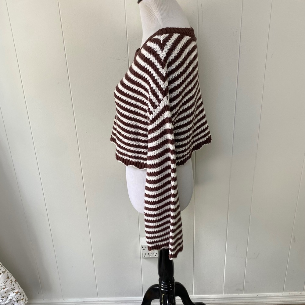 Your Favorite by PacSun sz S Brown White Striped Cropped Scalloped Hem Sweater - Picture 11 of 11